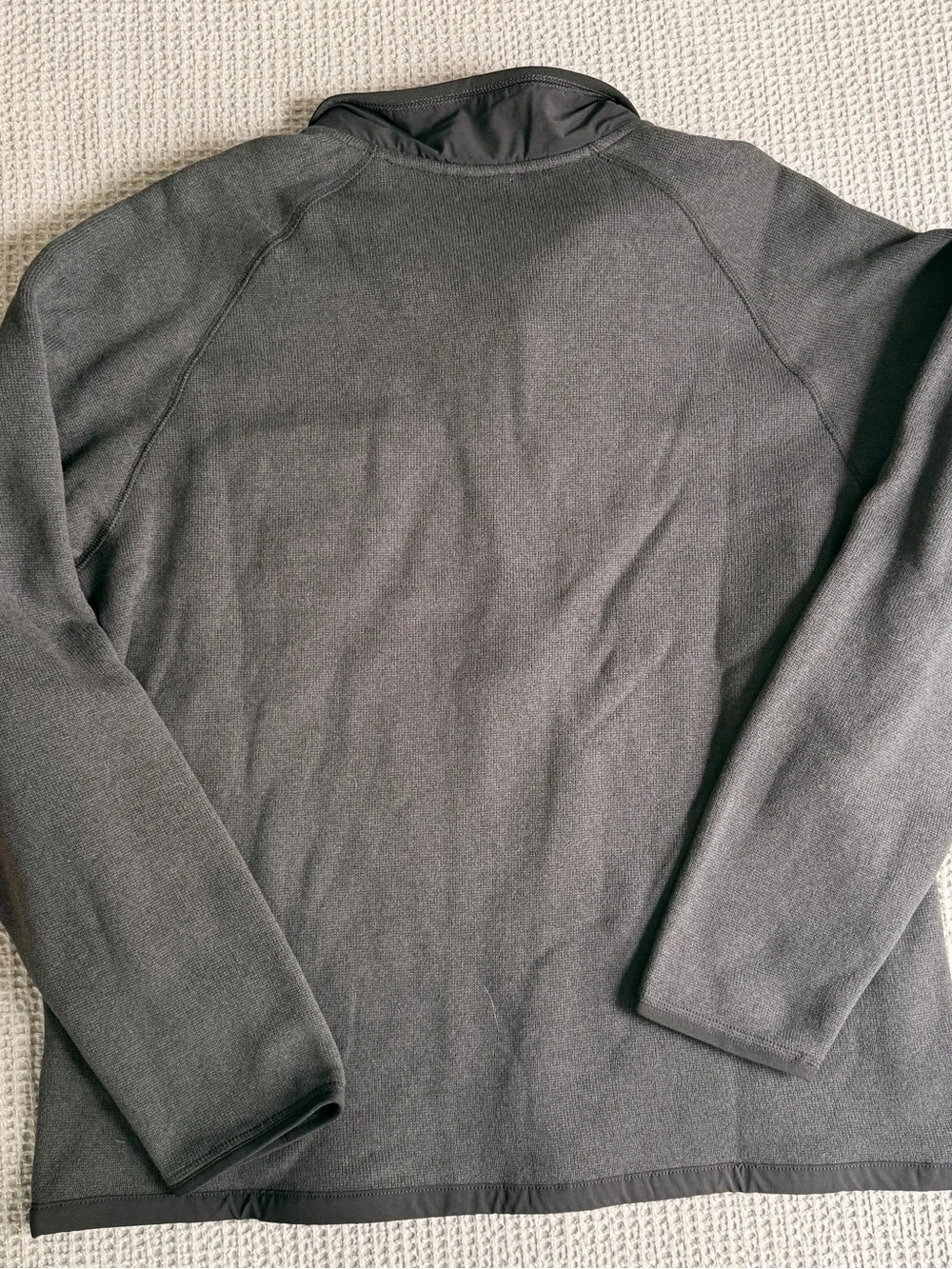 The North Face Men's Charcoal Quarter-Zip Fleece Pullover